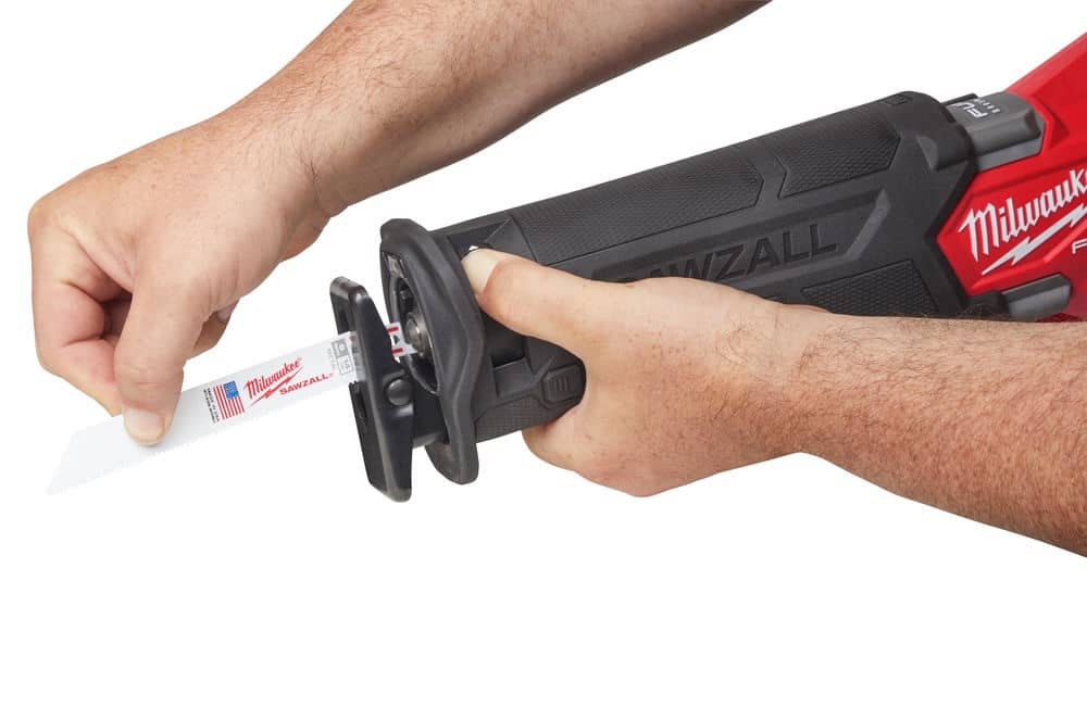 M18_ONEFSZ-502X-Feat_2